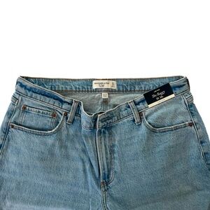 Abercrombie - Women’s Curve Love Low Rise The Baggy (Blue, 31 12L)